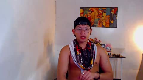 froi online show from February 12, 12:05 am