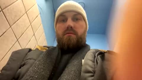 pino151177 online show from February 16, 5:33 pm