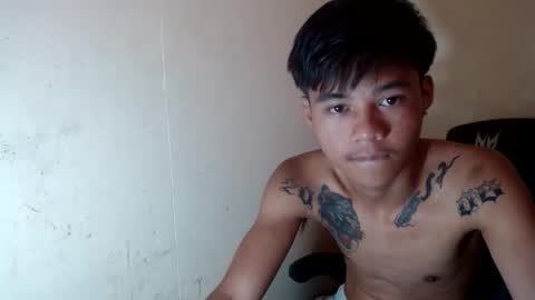 pinoy_princexxx online show from March 18, 11:41 pm