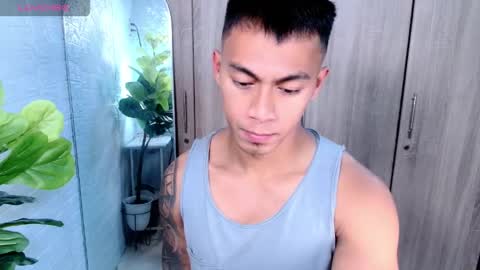 ethan online show from April 14, 11:10 am