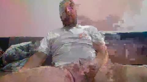 Snapshot of pislezg1 chatting on October 23, 9:18 pm pislezg1 online show from October 23, 9:18 pm