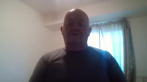 chaz online show from June 5, 1:54 am