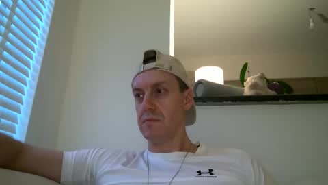 Kevin online show from November 15, 3:47 pm