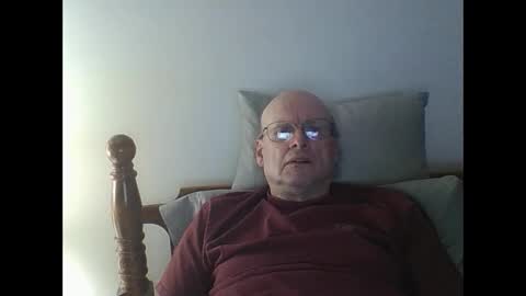 Snapshot of pmb11 chatting on September 13, 3:07 am trek 11 online show from September 13, 3:07 am