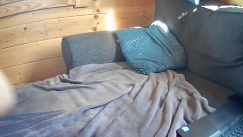 Mark online show from September 21, 12:16 pm