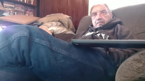 porkingit400 online show from December 25, 3:28 pm