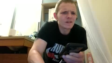 poxketzbwc online show from December 3, 2:23 pm