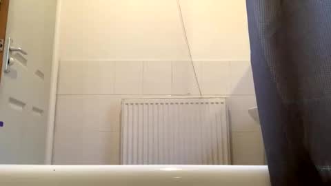 Snapshot of pr3ttyxlu5h chatting on January 5, 10:53 am pr3ttyxlu5h online show from January 5, 10:53 am