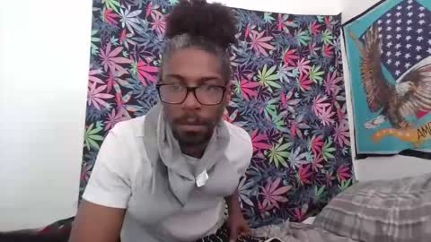 Libra Lamont online show from October 29, 5:05 pm