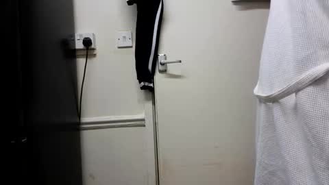 Snapshot of pretty_boy_jack chatting on February 9, 4:14 am pretty_boy_jack online show from February 9, 4:14 am