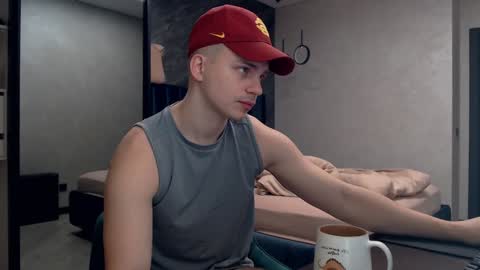 Justin online show from January 15, 3:33 am