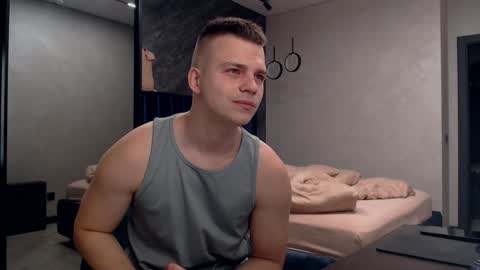 Justin online show from January 12, 3:39 am