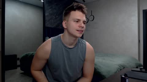 Justin online show from February 18, 3:53 am