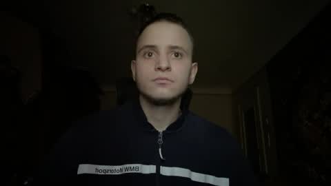 prettyboyhot01 online show from April 15, 3:01 pm