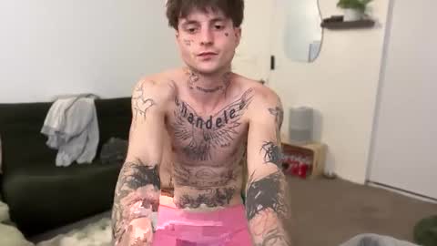 pretty boy online show from May 23, 4:40 am