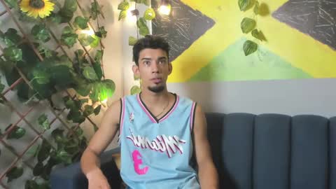 prince_arthur77 online show from October 23, 1:58 pm