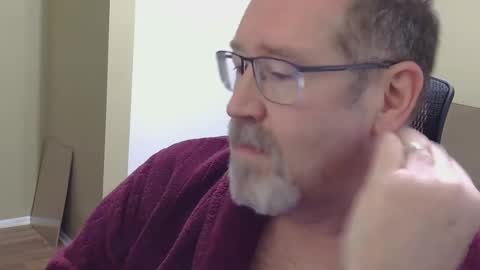 professor21255 online show from November 18, 12:42 pm