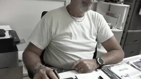 mature hairy guy online show from June 20, 3:50 pm