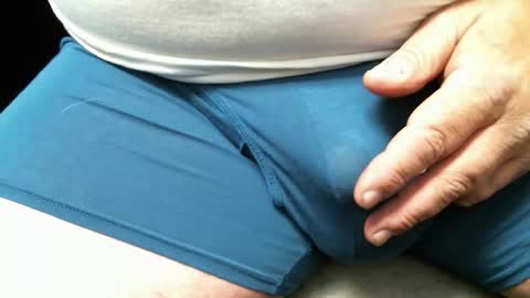 prostateaddict1983 online show from December 3, 8:15 pm