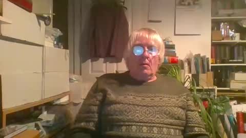 proudwelshman online show from December 18, 7:30 pm