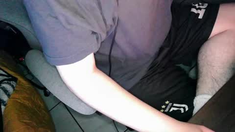 your mysterious man online show from May 25, 3:35 am