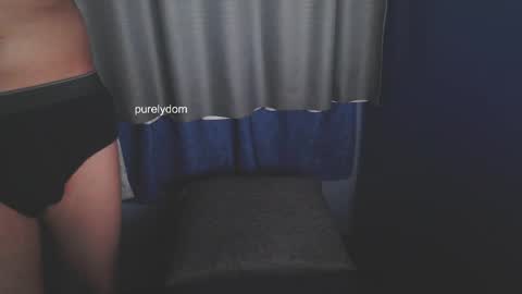 purelydom online show from May 24, 9:48 am