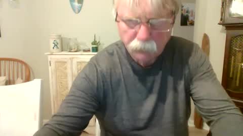 purpleshroom online show from February 11, 4:22 am