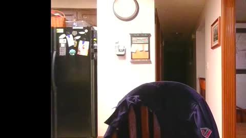 pussylover1365 online show from November 6, 10:24 pm