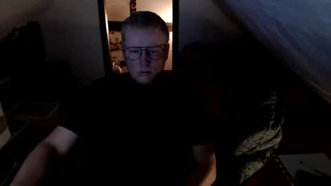 pussylovercb online show from June 7, 8:27 pm