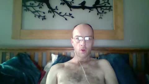 q2phq2ph online show from November 8, 7:17 pm