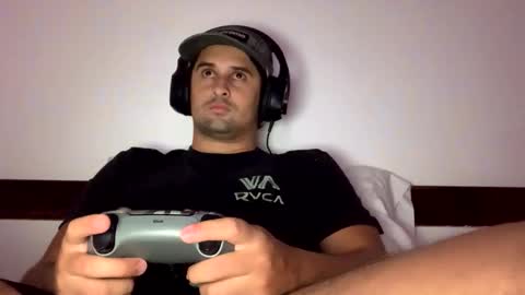 Rapha777 online show from April 9, 3:29 pm