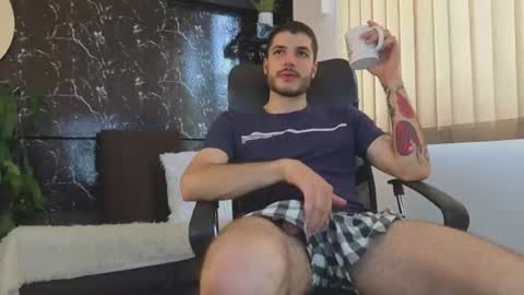 R A F A E L online show from July 28, 8:52 pm