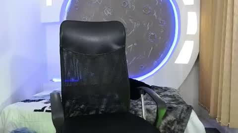 R A F A E L online show from November 24, 12:33 am