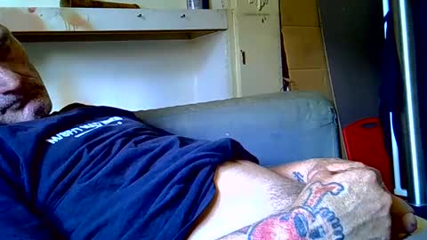 Bigthickdickinvic online show from February 17, 2:53 am