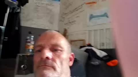 Bigthickdickinvic online show from December 5, 9:28 pm