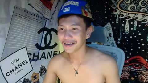 ralfhuge24 online show from June 3, 9:44 am