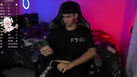  A independent Model  online show from September 16, 2:01 am