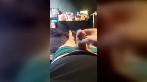 randombritdude2077 online show from June 15, 1:36 pm