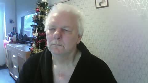 ray47 online show from December 28, 9:31 am