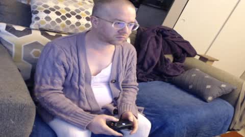 Sunshine Ray online show from January 4, 1:31 pm