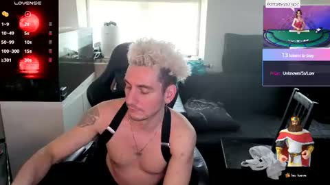 Rayzel online show from July 3, 3:18 pm