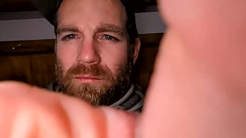 raziebaby online show from April 27, 2:02 pm