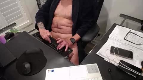 reacher1965 online show from June 2, 5:58 pm