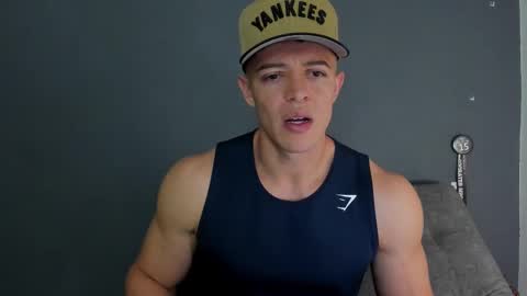 twitter REECET26 instagram RECCETAYLOR online show from November 9, 2:26 am