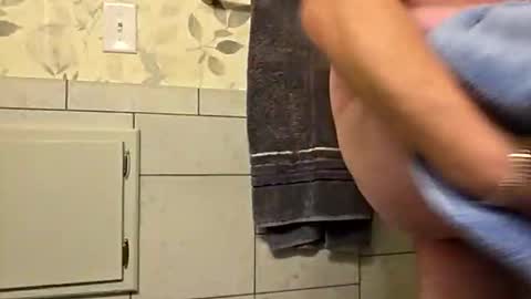 red24devils online show from November 17, 9:40 pm