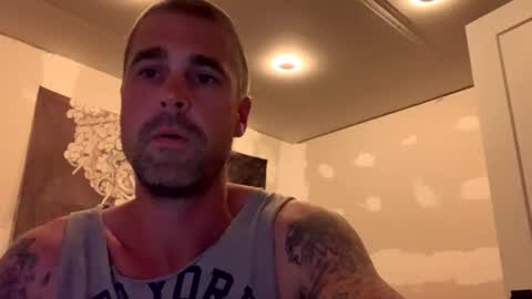 red666683360 online show from July 24, 5:47 am