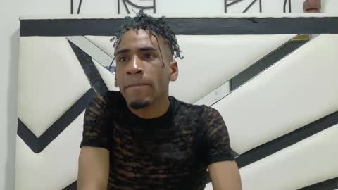 Snapshot of redbryan_ebano chatting on October 7, 7:51 pm redbryan_ebano online show from October 7, 7:51 pm