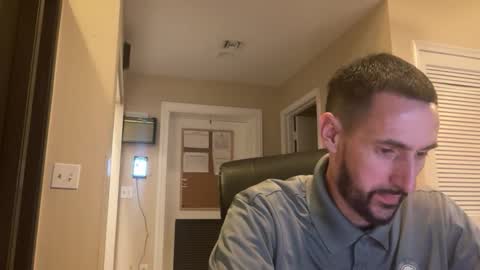 Anthony Starr online show from June 4, 2:17 am