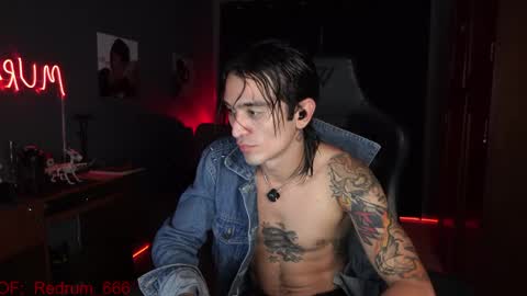 Red online show from April 7, 5:24 pm