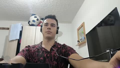 RedsoulReaver online show from September 10, 6:34 am